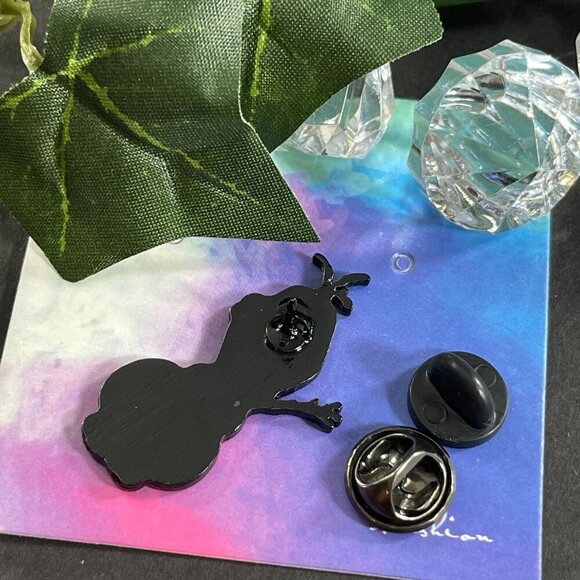 Olaf Snowman Lapel Pin Frozen Carrot Nose Badge Brooch Accessories Jewelry Pin - Picture 4 of 10